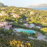 Graya * Porto Istana