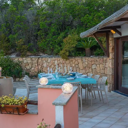 Graya Villa *